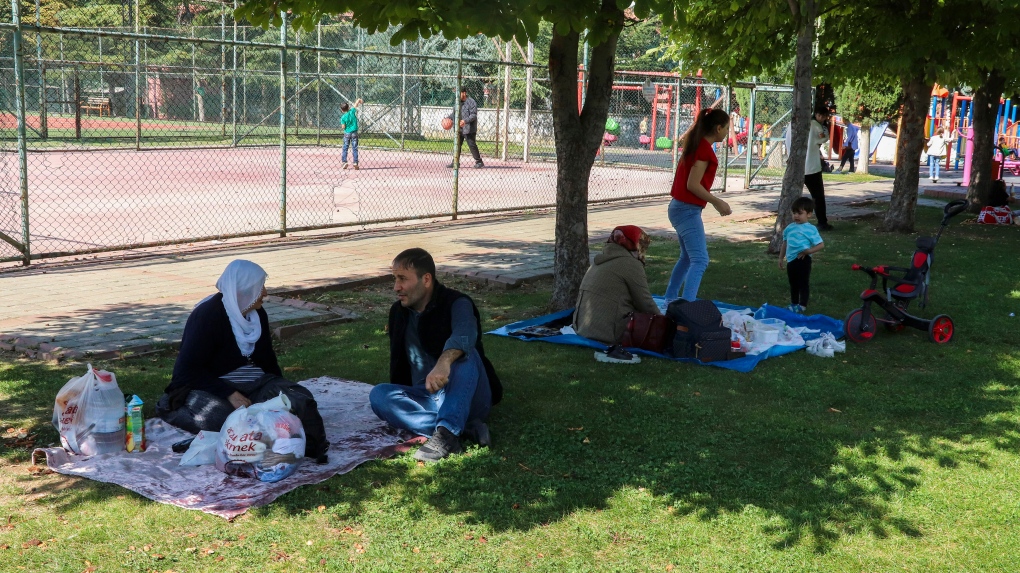 Earthquake in Turkiye shakes town of Kale [Video]