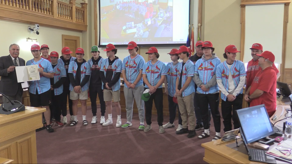 St. Thomas Cardinals given civic award [Video]