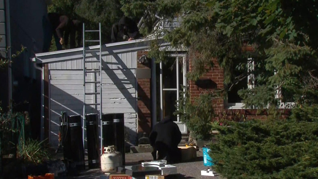 Toronto senior caught in roofing scam gets new roof from Good Samaritan [Video]