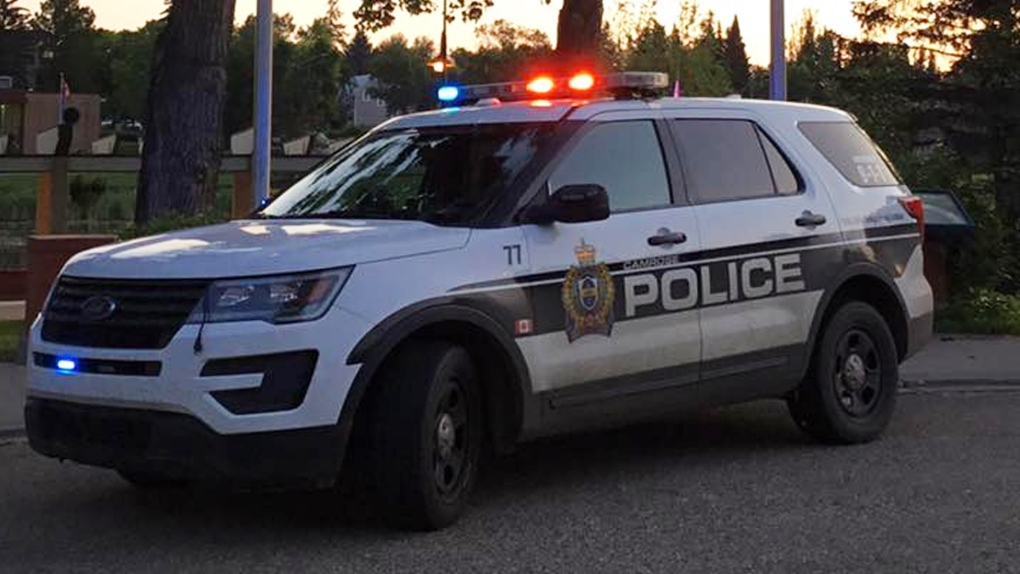 1 in custody after Camrose, Alta. standoff [Video]