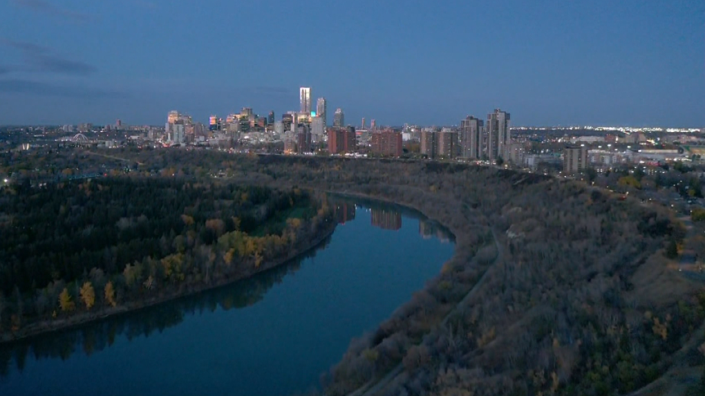 Edmonton weather for Oct. 18: Big cooldown begins Sunday [Video]