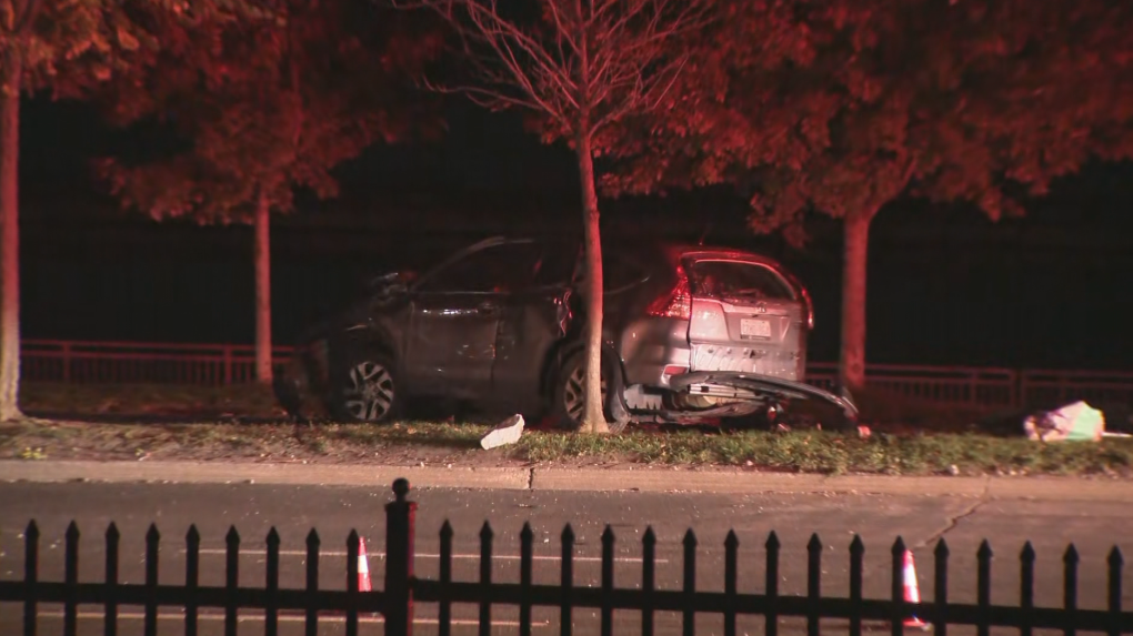 Lake Shore Boulevard crash leaves 1injured [Video]