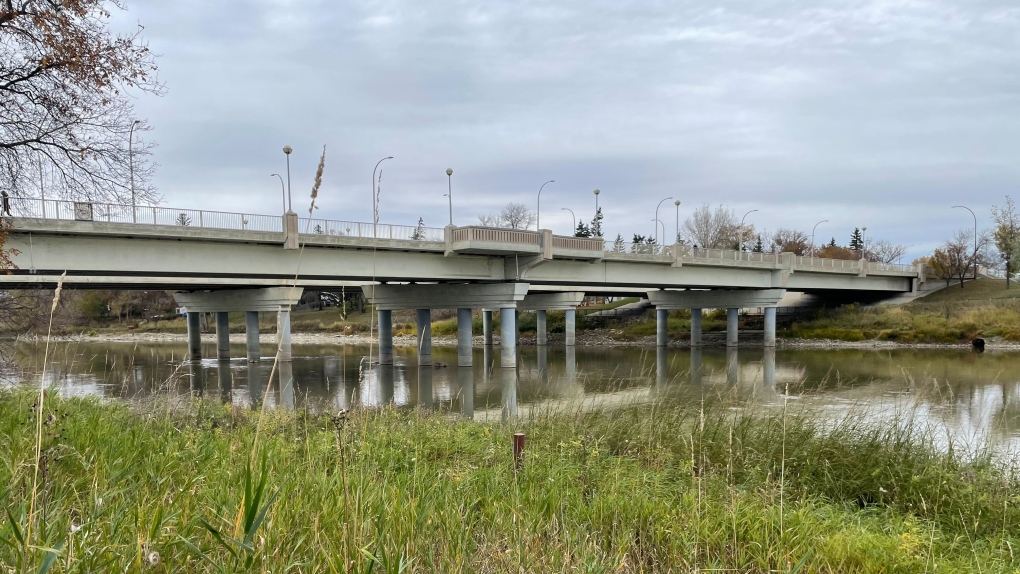 Winnipeg news: Charleswood Bridge marks 30 years [Video]