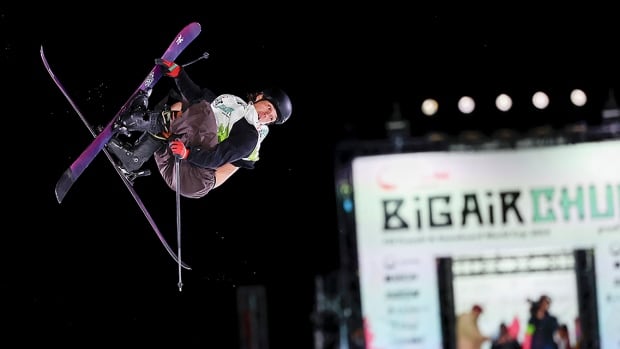 Dylan Deschamps earns freeski big air bronze for Canada at World Cup opener in Switzerland [Video]