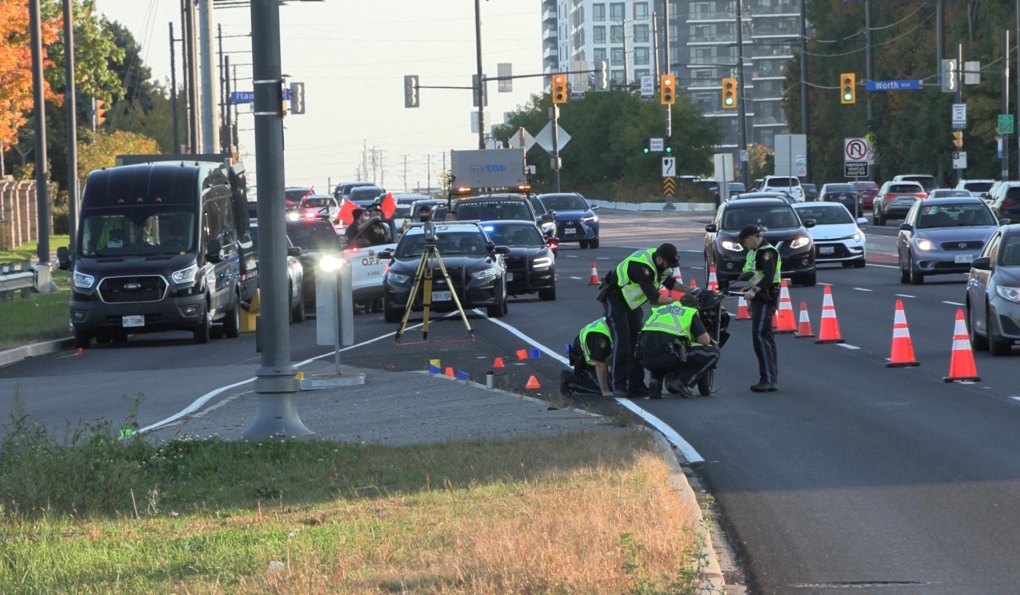 2 motorcycles collide on Hwy. 407, leaving 1 person dead [Video]