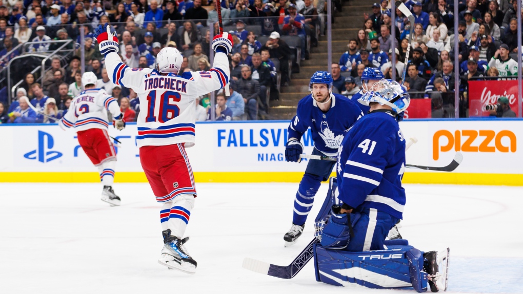 NHL: Rangers top Maple Leafs 4-1 [Video]