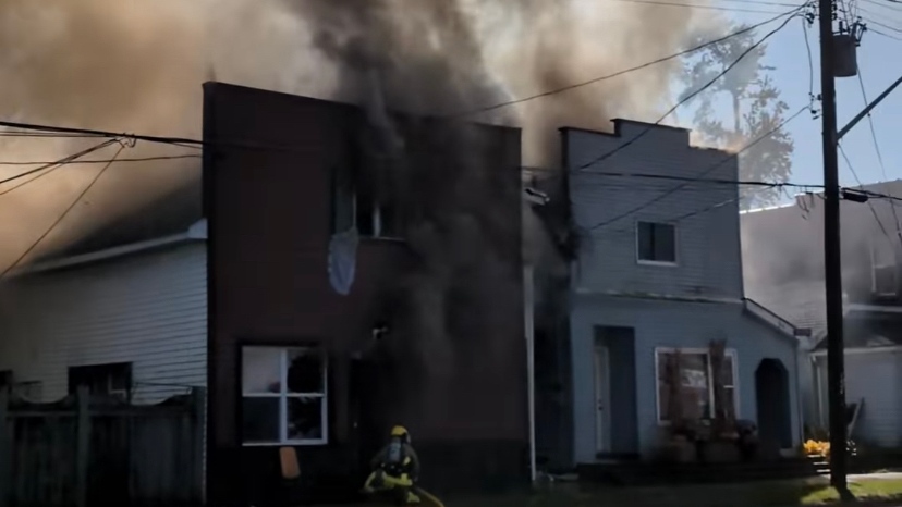 Structure fire in Springfield, Ont. [Video]