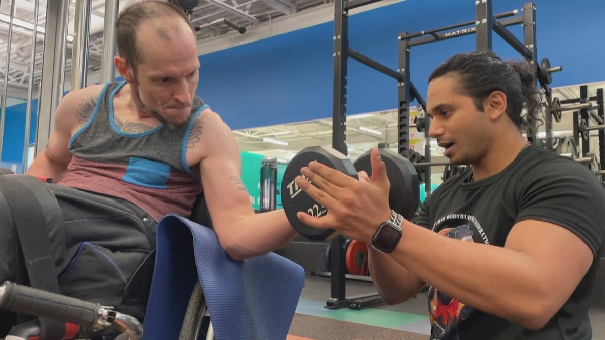 Meet the P.E.I. bodybuilder training for his 1st competition, despite a rare disorder [Video]