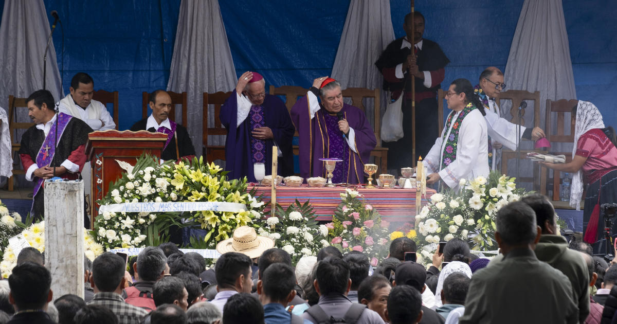 Well-known priest shot dead after officiating mass in Mexico state wracked by cartel violence [Video]