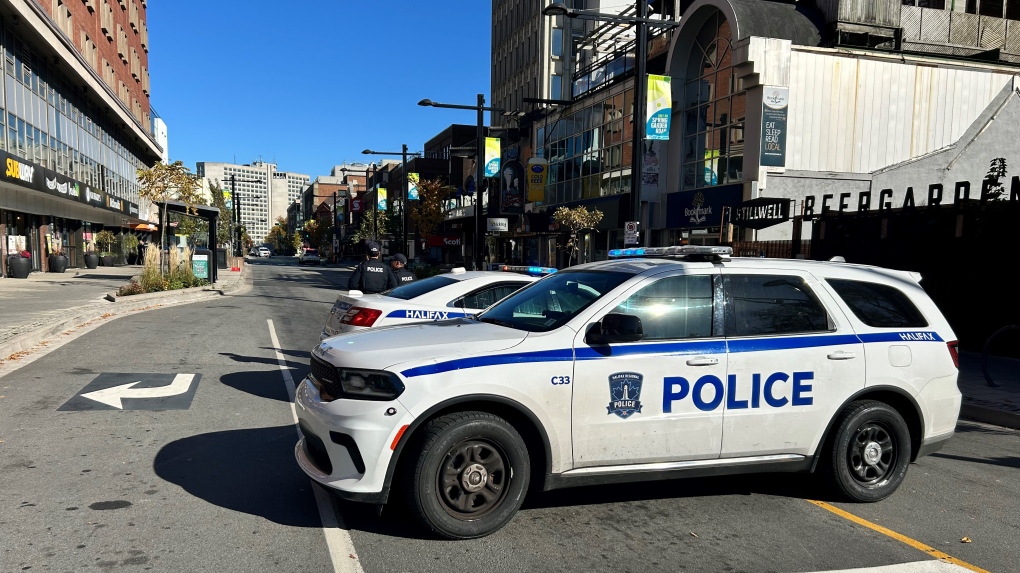 Suspicious package found on Spring Garden Road determined to not be threat [Video]