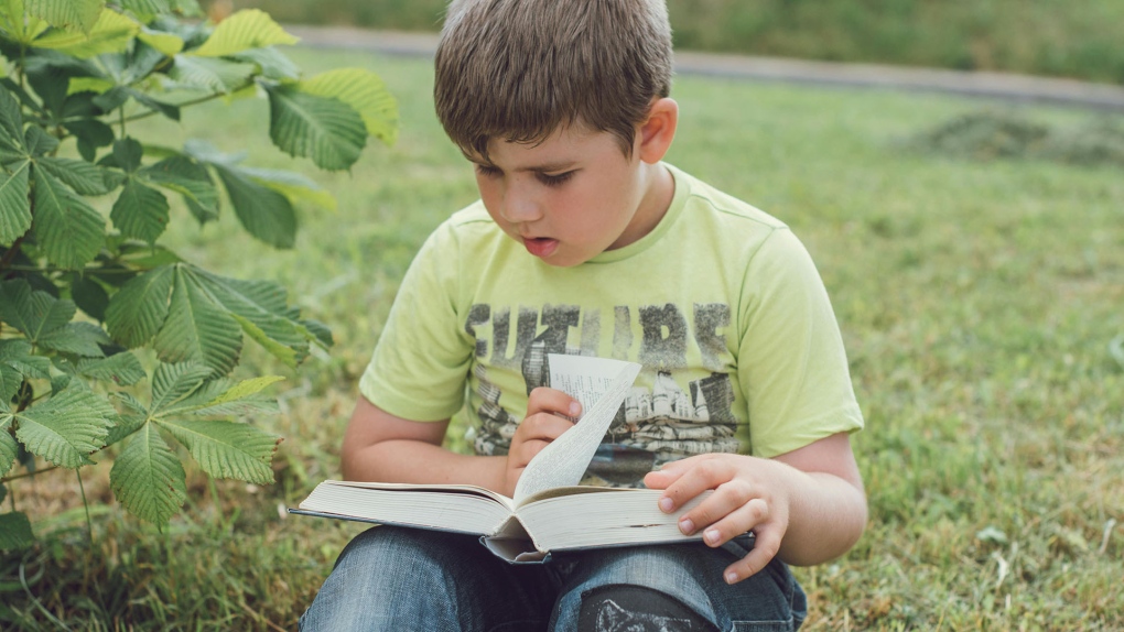 Literacy problems in kids should be identified earlier: doctors [Video]