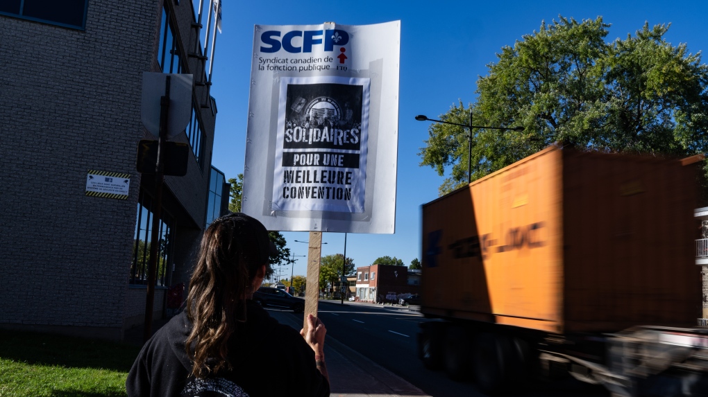 Montreal dockworkers to launch one-day strike, ramping up pressure on employers [Video]