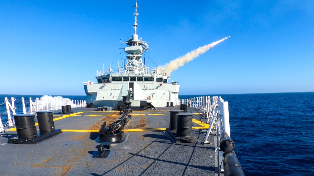 Canadian warship missile test aborted mid-flight after communication failure [Video]