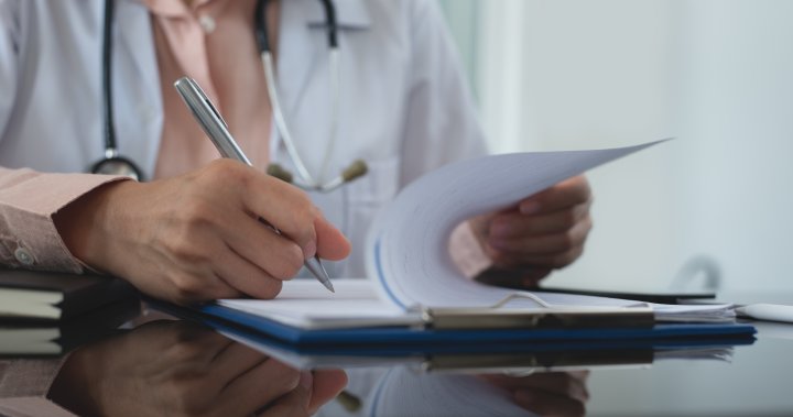 Time to scrap sick notes? Canadian doctors say to get rid of them – National [Video]