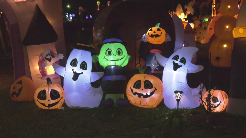 Spruce Grove Halloween display supporting local food bank [Video]