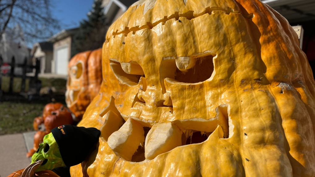 Halloween: Pumpkin promise returns to Winnipeg [Video]