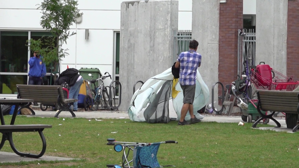 Quebec homeless centres have very few places to go [Video]