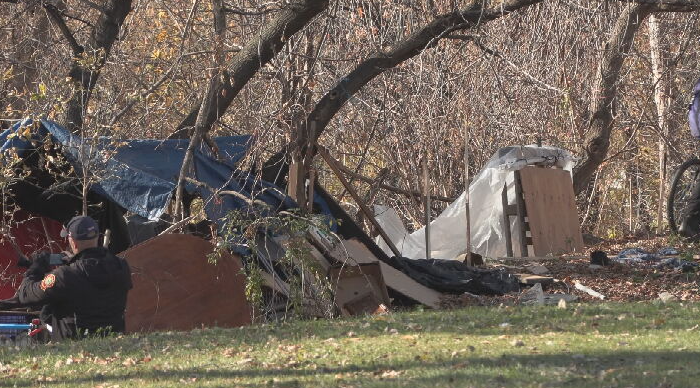 Winnipeg encampment cleaned up following fire [Video]