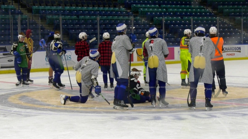 Saskatoon Blades: Trick or treat, and some trades [Video]