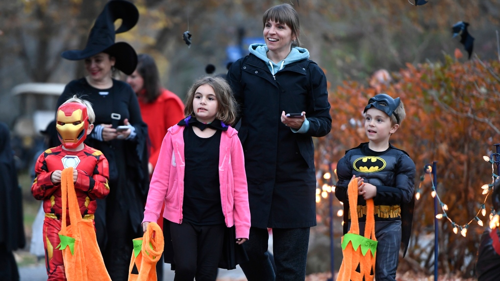 Ottawa Safety Council offers Halloween safety tips [Video]