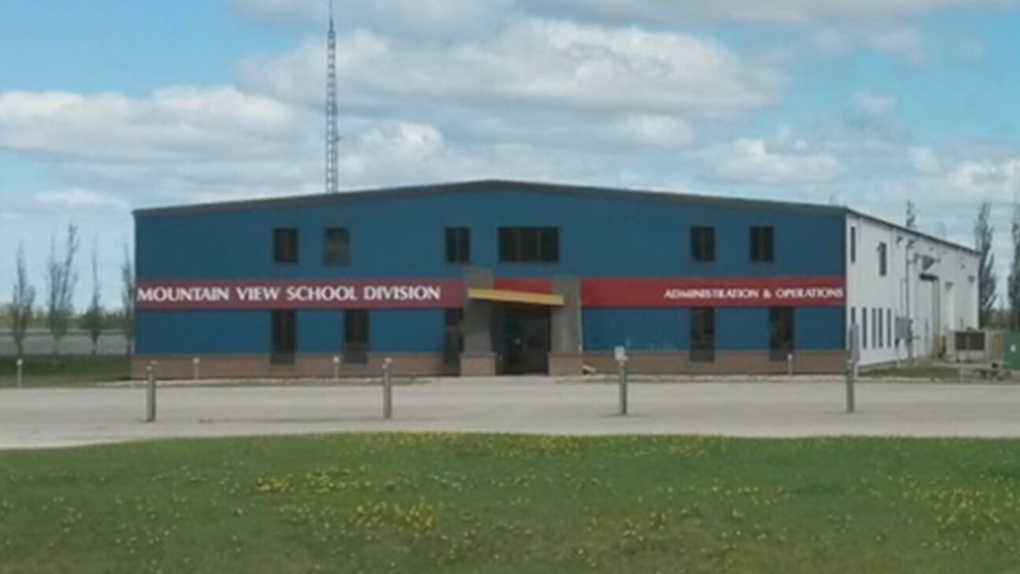 Embattled Manitoba school board has four newly elected trustees [Video]