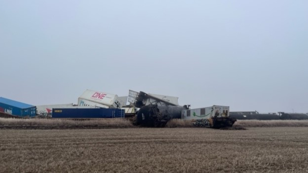 Train derails near Beiseker, Alta., sending 19 cars off the tracks [Video]