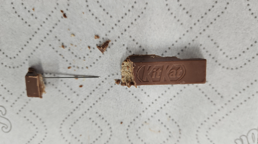 Needle and toothpick found in two separate chocolate bars in Cambridge [Video]