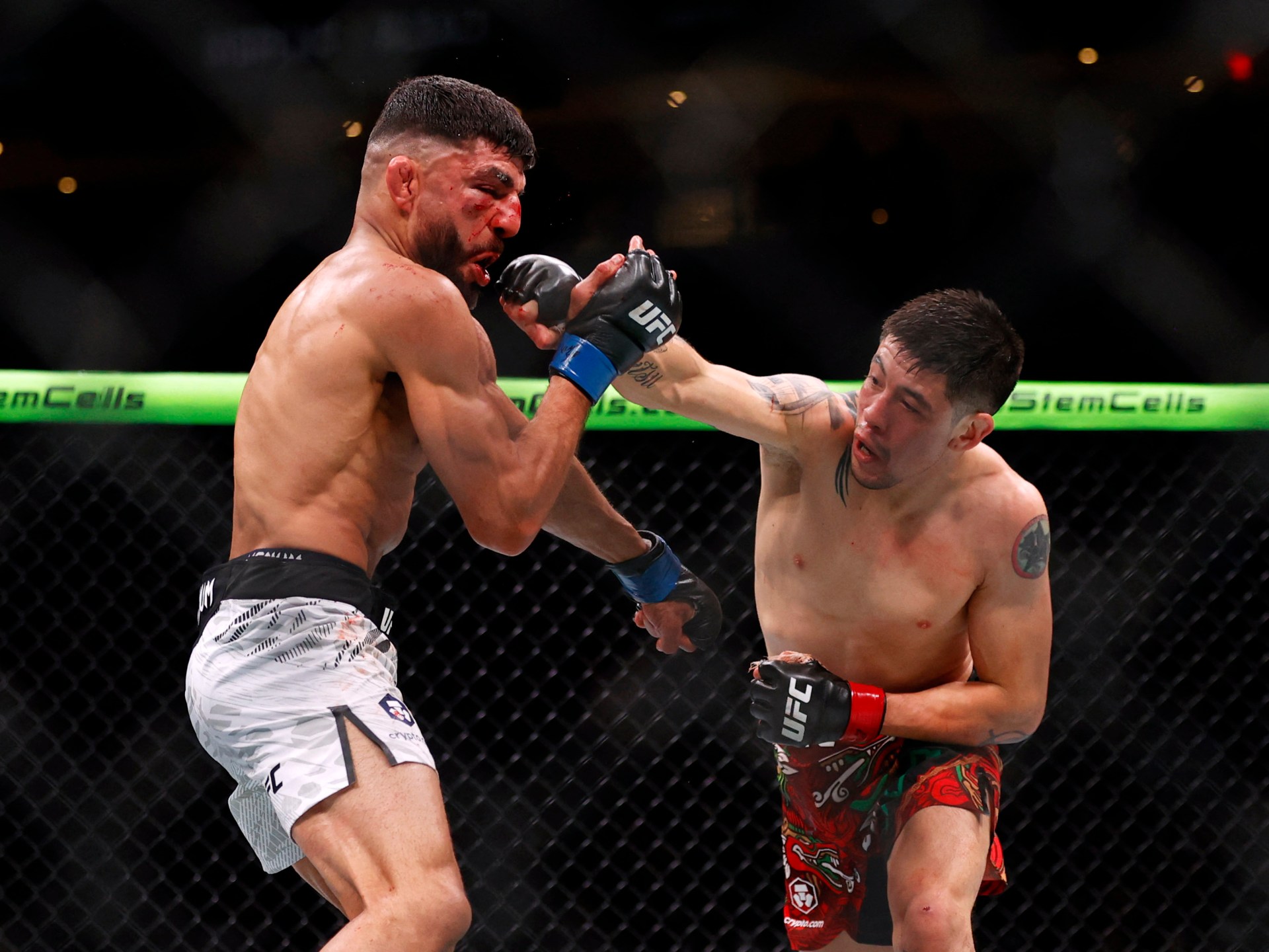 Brandon Moreno beats Amir Albazi at UFC Fight Night 246 | Mixed Martial Arts News [Video]