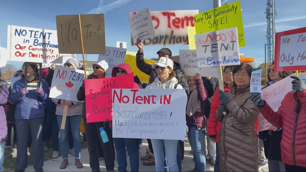 Debate over ‘sprung structures’ continues as Barrhaven residents gather to oppose proposal [Video]