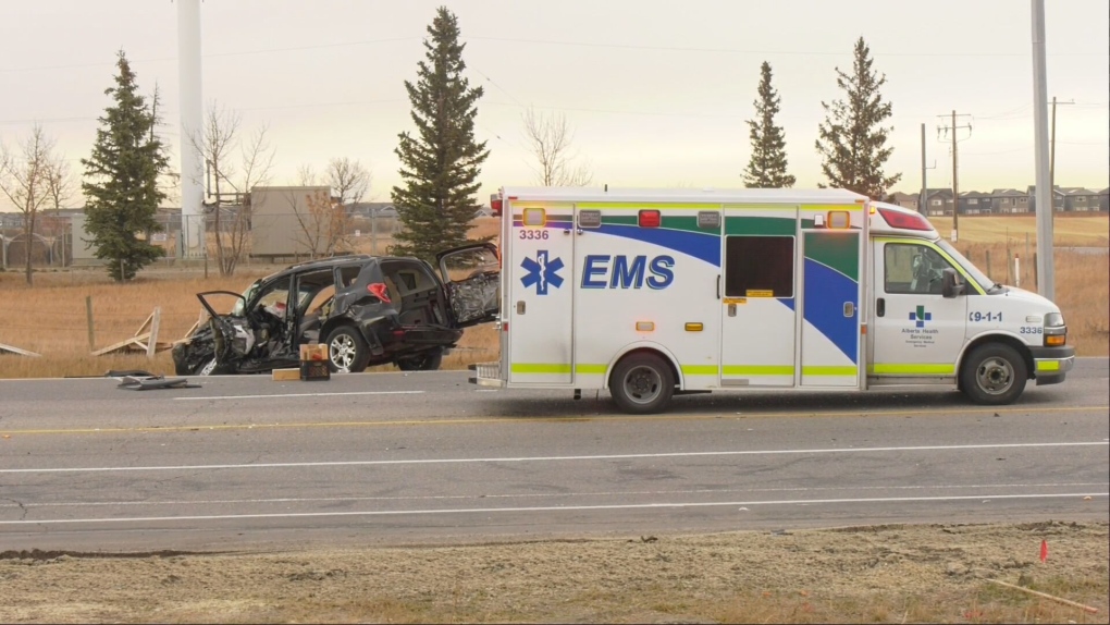 Deadly crash closes roads near Calgary airport [Video]