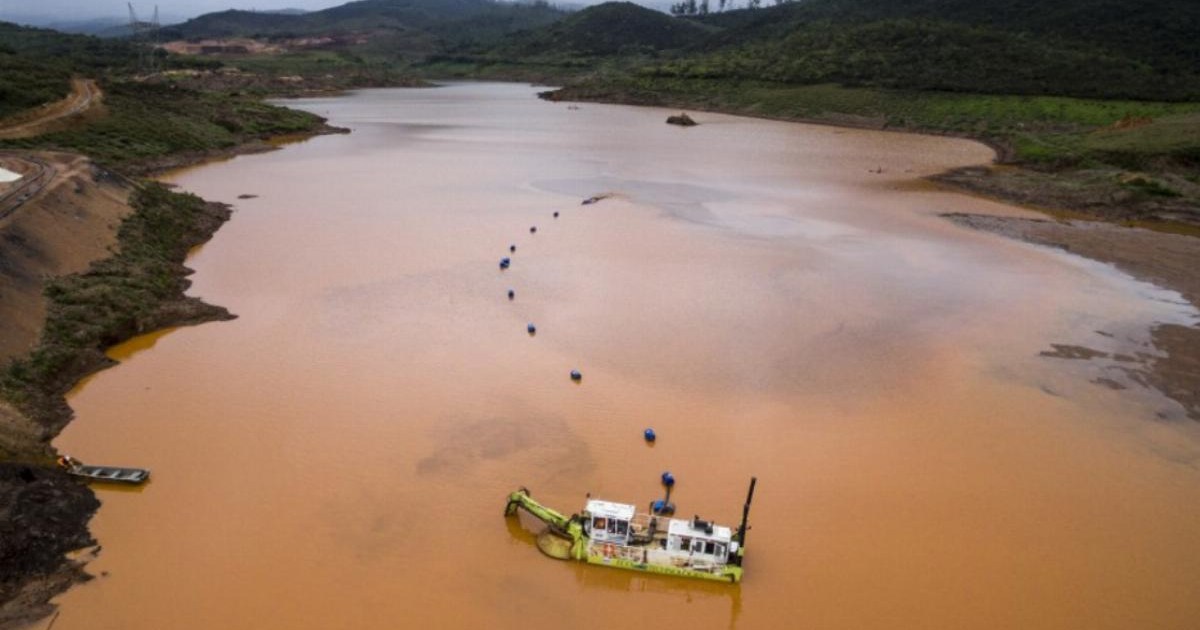 Victims of Brazil dam collapse fight for justice eight years on | World News [Video]