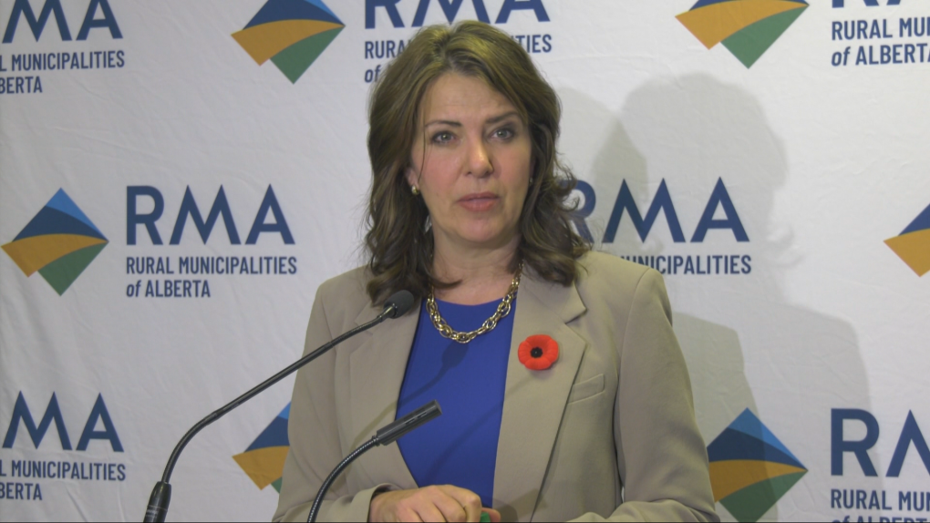 Rural Alberta leaders hope premier, government pays more attention to their concerns following UCP approval vote [Video]