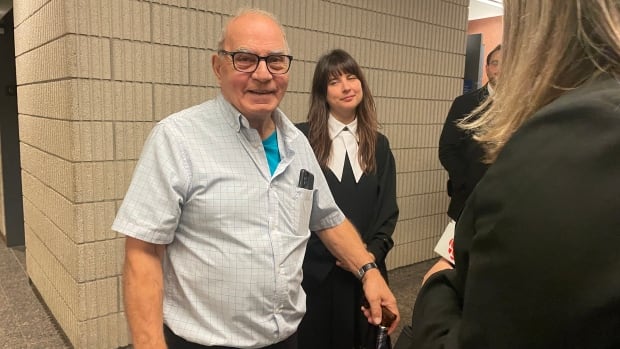 For 46 years, this Quebec man claimed he was innocent. He’s now acquitted of double murder [Video]