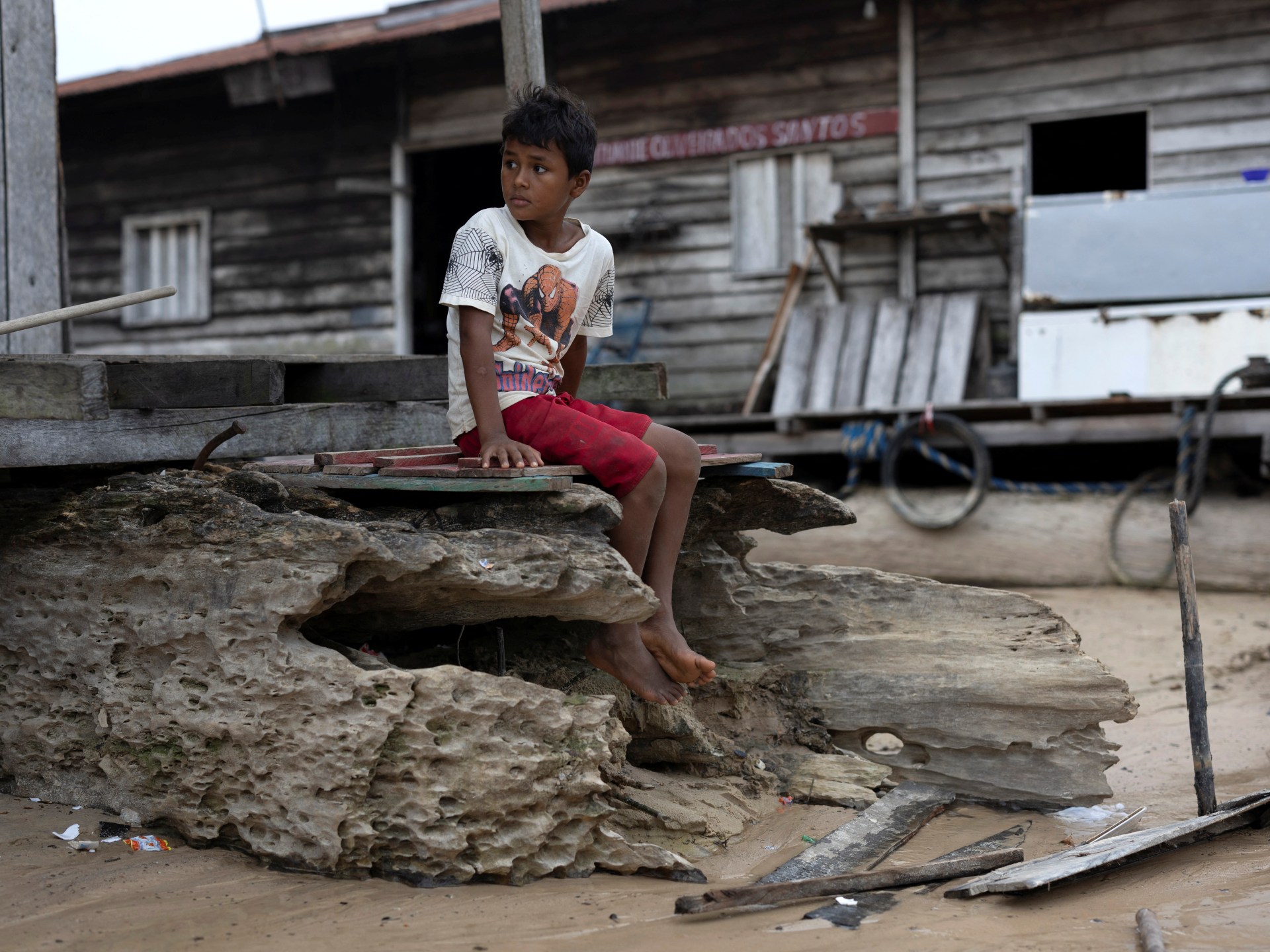 More than 420,000 children affected by record drought in Amazon: UN | Climate Crisis News [Video]