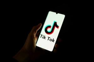 Ottawa to shut TikToks Canada operations, says app can still be used [Video]