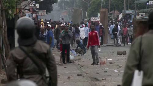 Mozambique protests: Police fire tear gas at biggest demonstration yet against disputed election [Video]