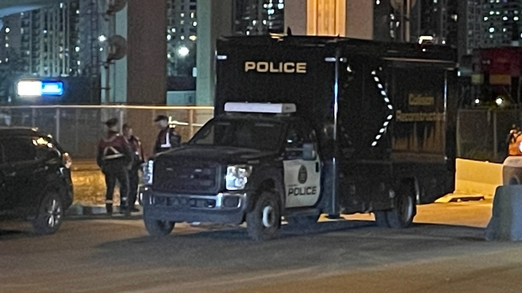 Pedestrian struck by freight train in southwest Calgary [Video]