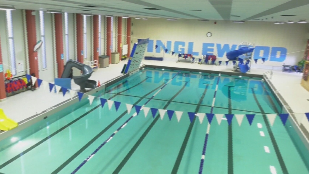 Rally held to support efforts to save Inglewood pool [Video]