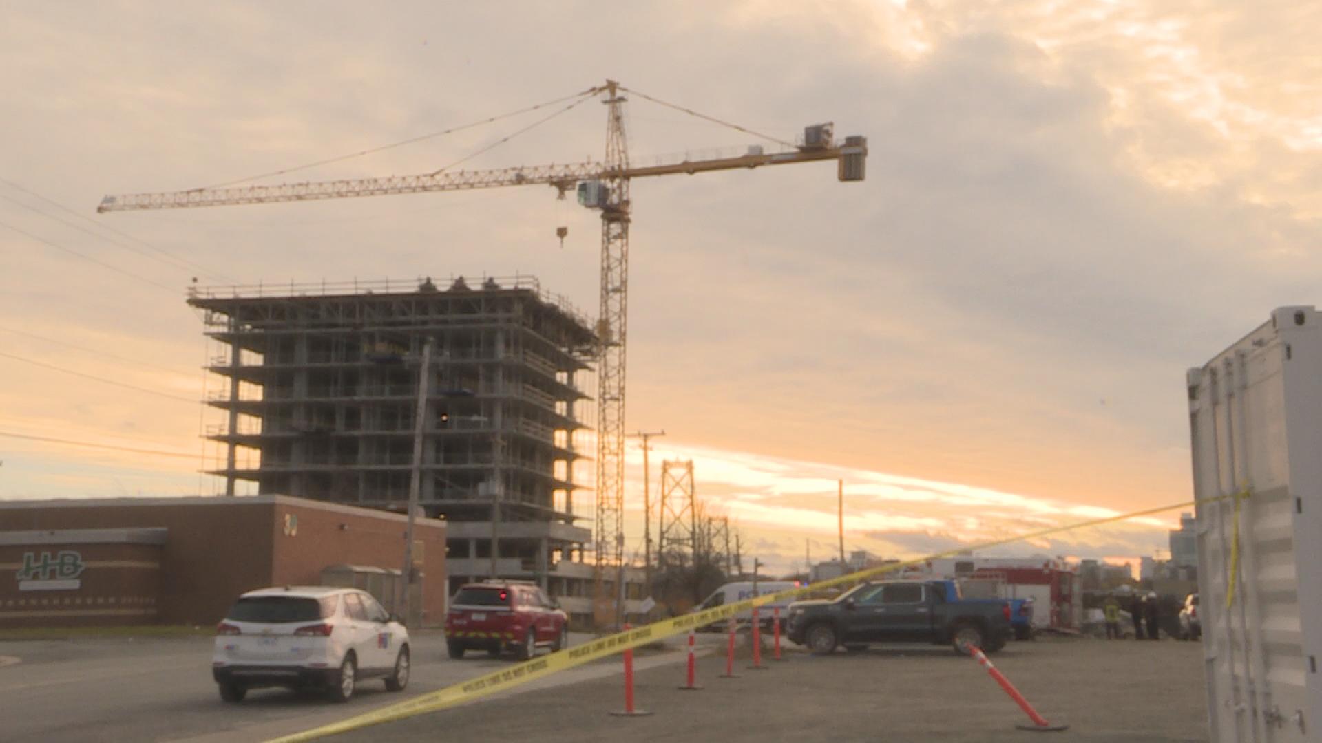 Halifaxs Macdonald Bridge reopens after damaged crane is stabilized - Halifax [Video]