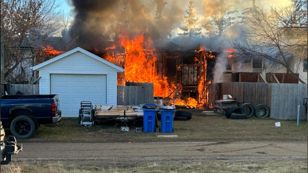 Wetaskiwin townhouse fire suspicious: RCMP [Video]