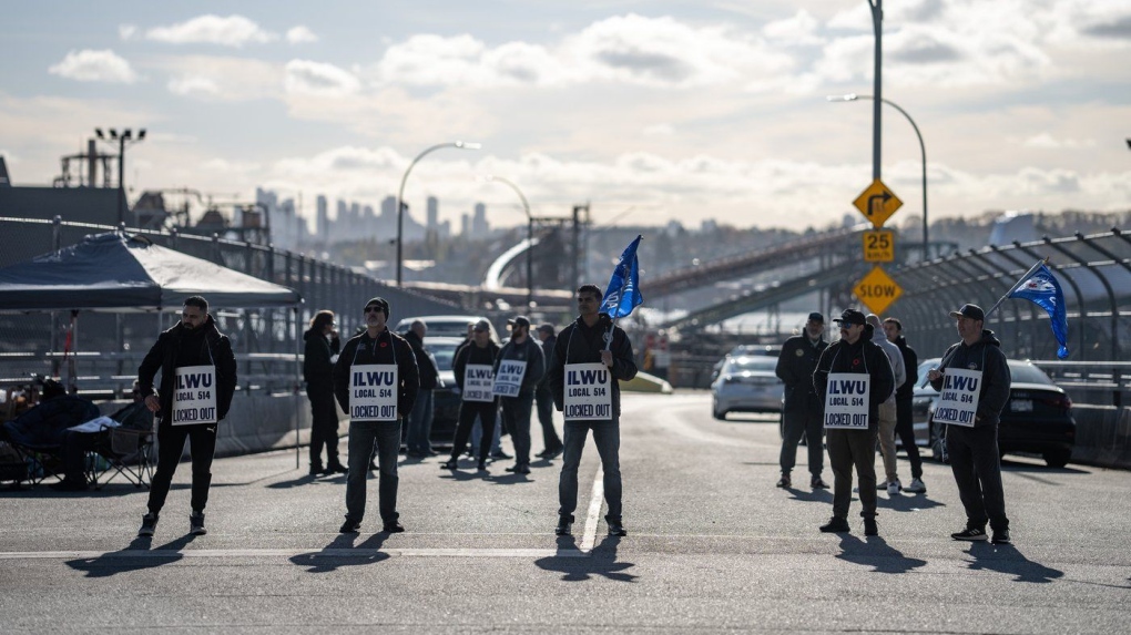 B.C. port dispute: Sides to meet Saturday [Video]