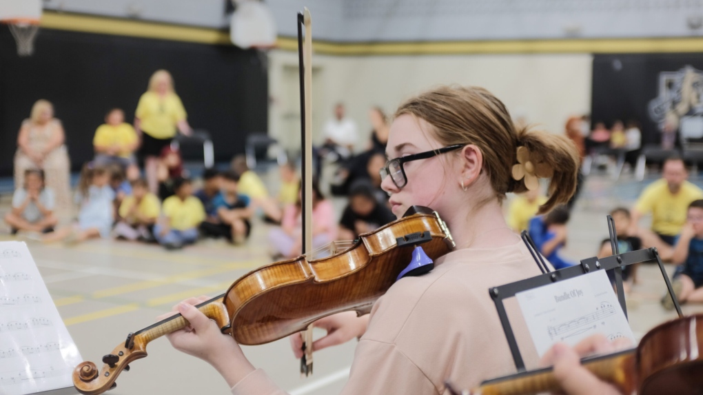 Windsor youth to play new Mozart music [Video]