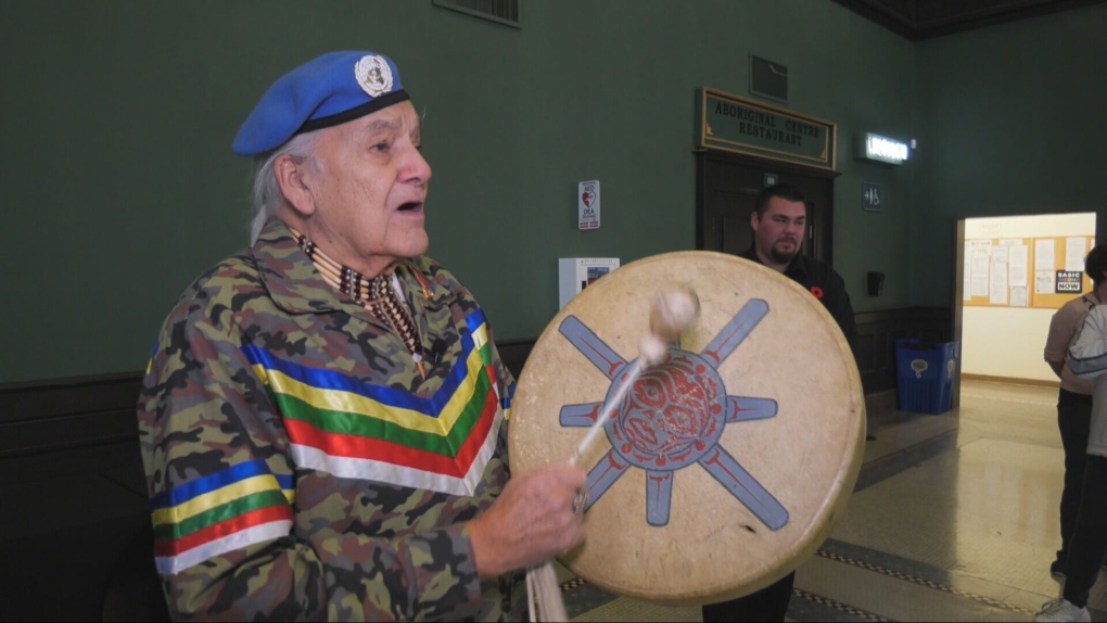 Indigenous veterans honoured in ceremony [Video]