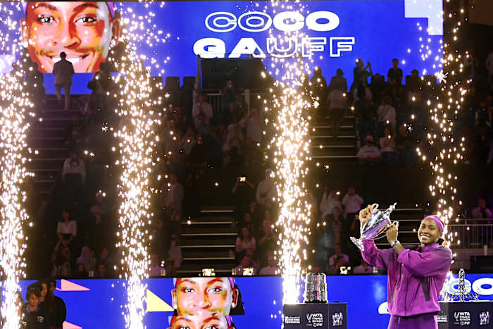 Coco Gauff wins WTA Finals for the first time by rallying to beat Zheng Qinwen [Video]