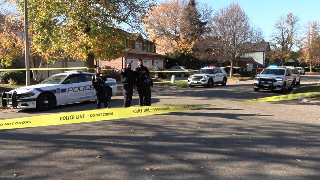 ‘Mistaken identity,’ say police, after man seriously hurt in Brampton shooting [Video]