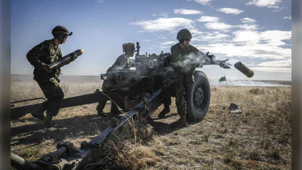 Military reservists prepare to serve by training at Alberta military base [Video]