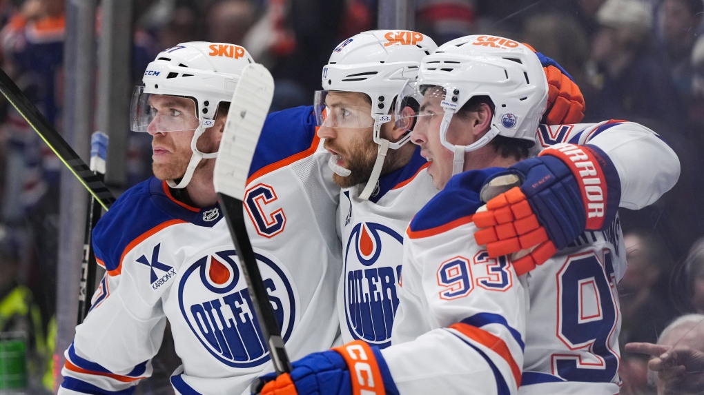 Edmonton Oilers defeat Vancouver Canucks 7-3 [Video]