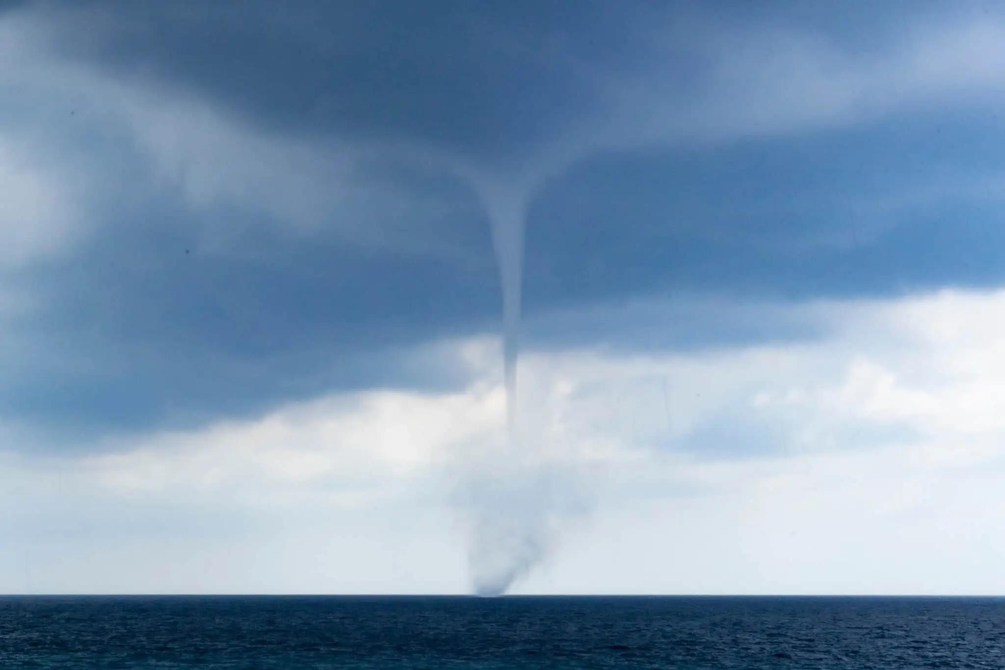 Tornado warning issued in southern Ontario: Seek shelter immediately [Video]