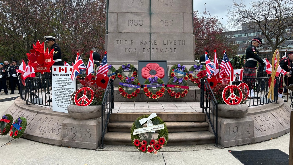 Winsdor, Ont. marks Remembrance Day [Video]