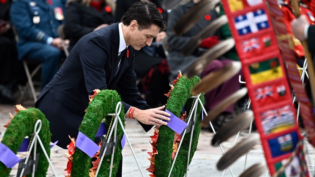 Remembrance Day: Crowds gather at the National War Memorial and across eastern Ontario on Nov. 11 [Video]